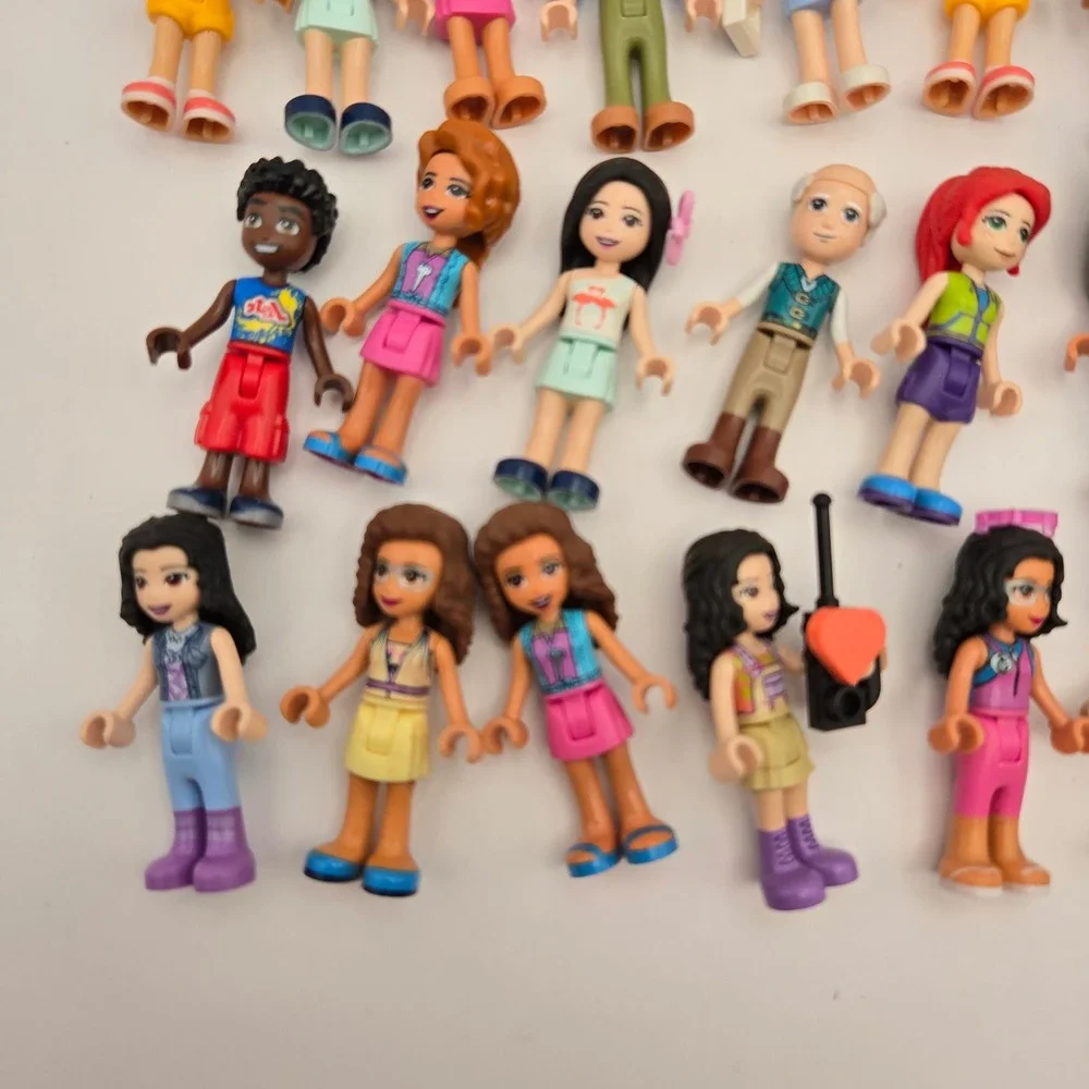 LEGO Friends 22 Mini-doll Figures Lot Heartlake City Aesthetic - Picture 7 of 13